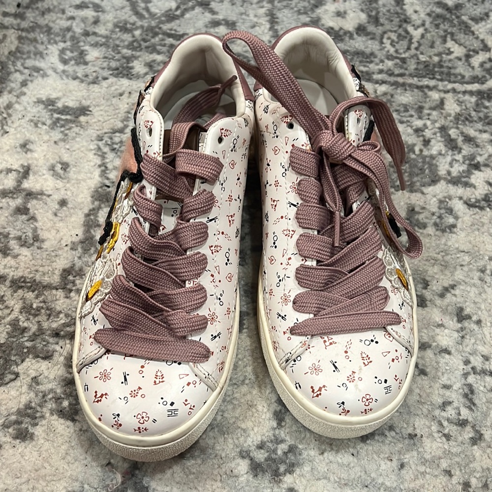 Coach shoes